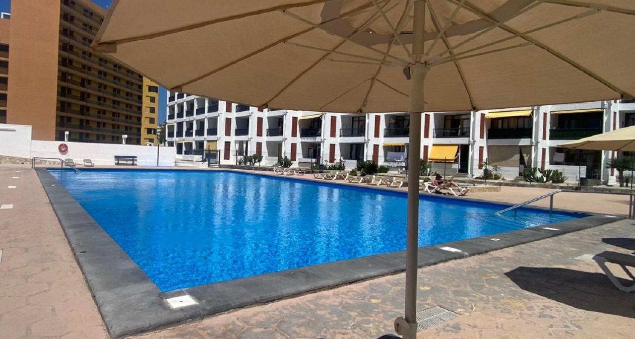 Enjoy The Sea And Pool In Playa De Las Americas 외부 사진
