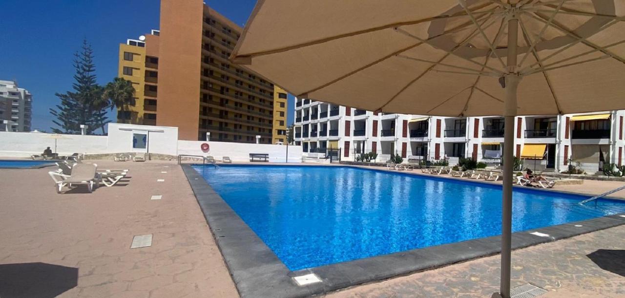 Enjoy The Sea And Pool In Playa De Las Americas 외부 사진